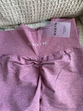 NVGTN Scrunched Back Seamless Leggings